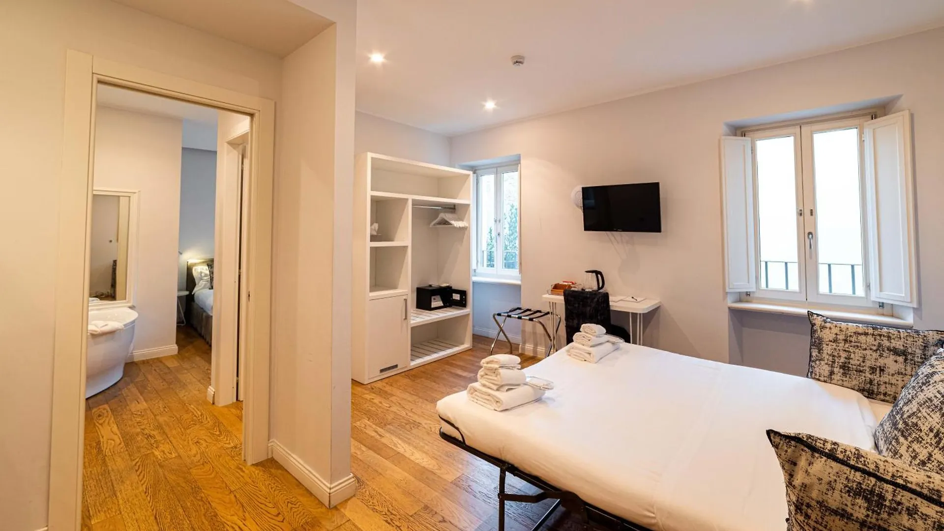 Nikis Collection Trastevere Rome Guest house